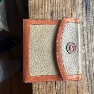 VINTAGE Dooney & Bourke Leather Wallet - Brown and Tan